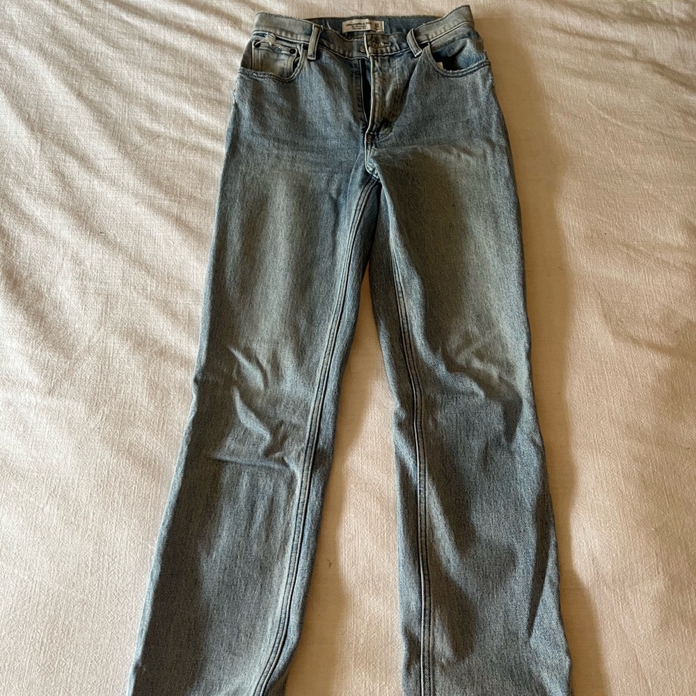 Abercrombie 90s straight jean